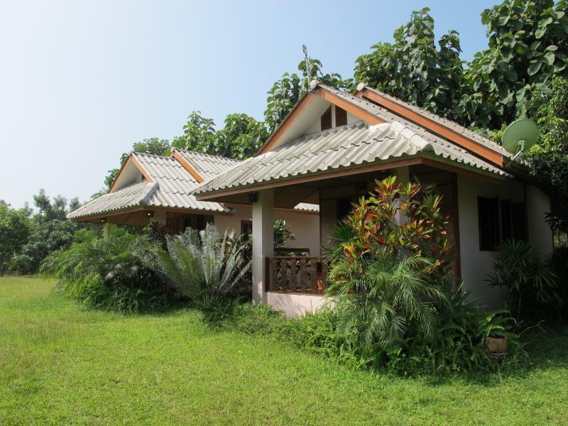 Orange Grove Resort 拜县 外观 照片